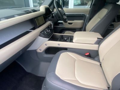 2023 Land Rover Defender