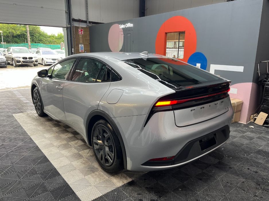 2025 Toyota Prius