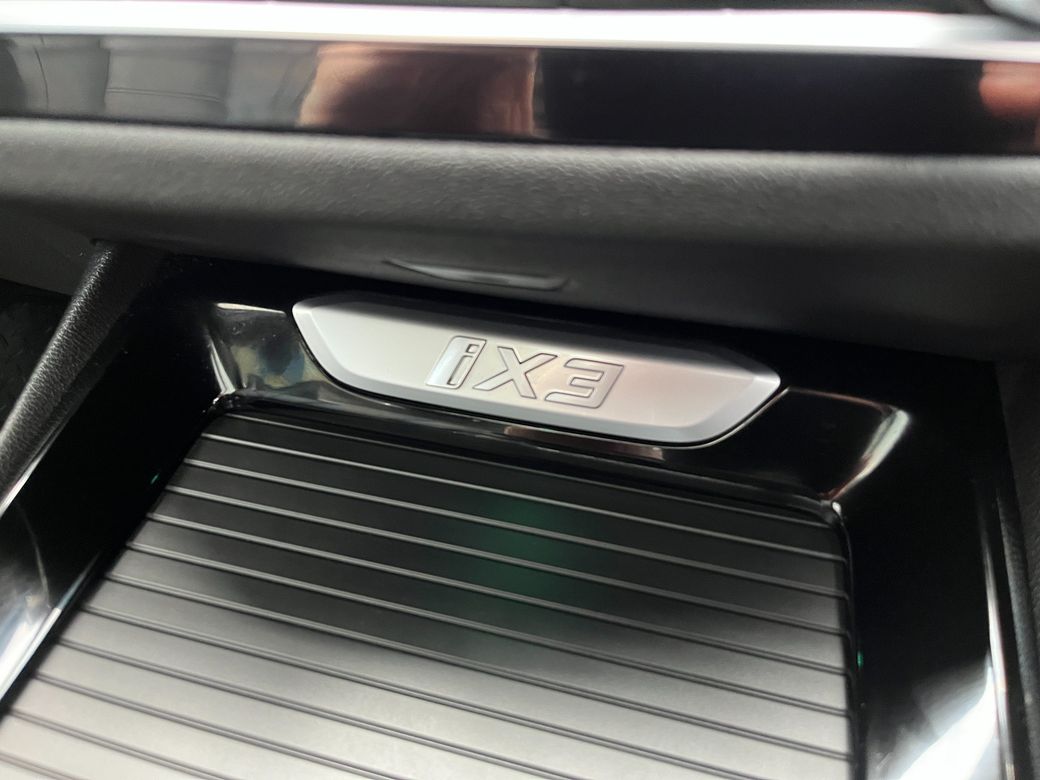 2021 BMW iX3
