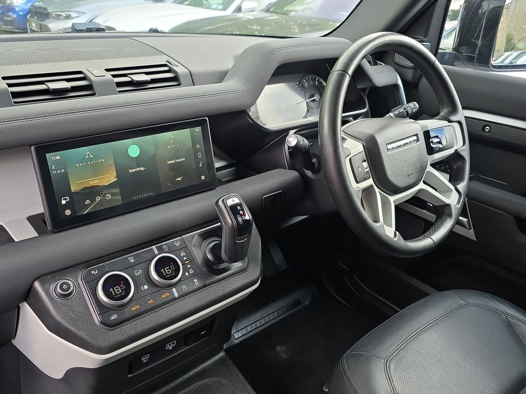 2023 Land Rover Defender