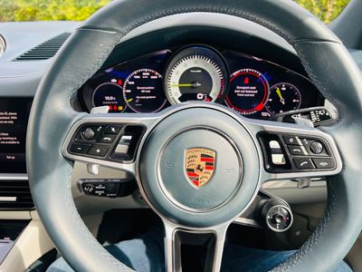 2022 Porsche Cayenne