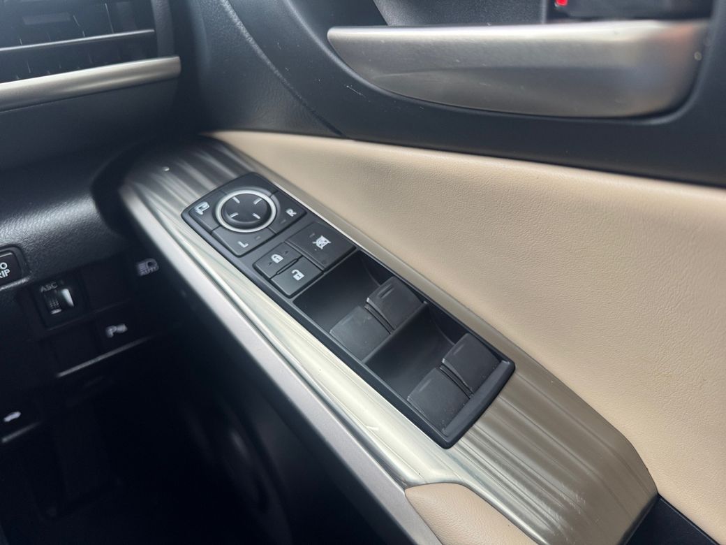 2019 Lexus IS