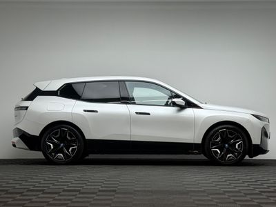 2024 BMW iX