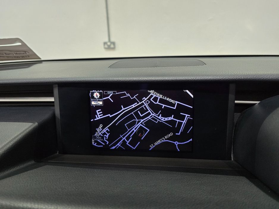 2016 Lexus IS 300h