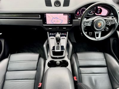 2022 Porsche Cayenne