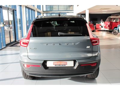 2021 Volvo XC40