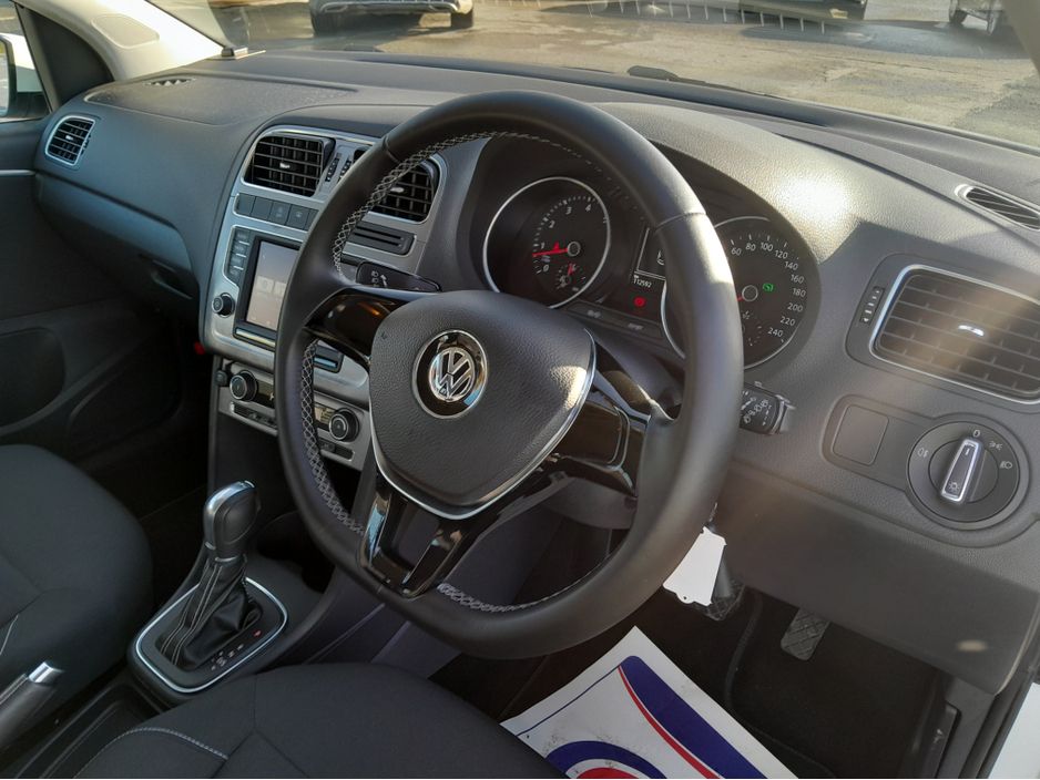 2015 Volkswagen Polo