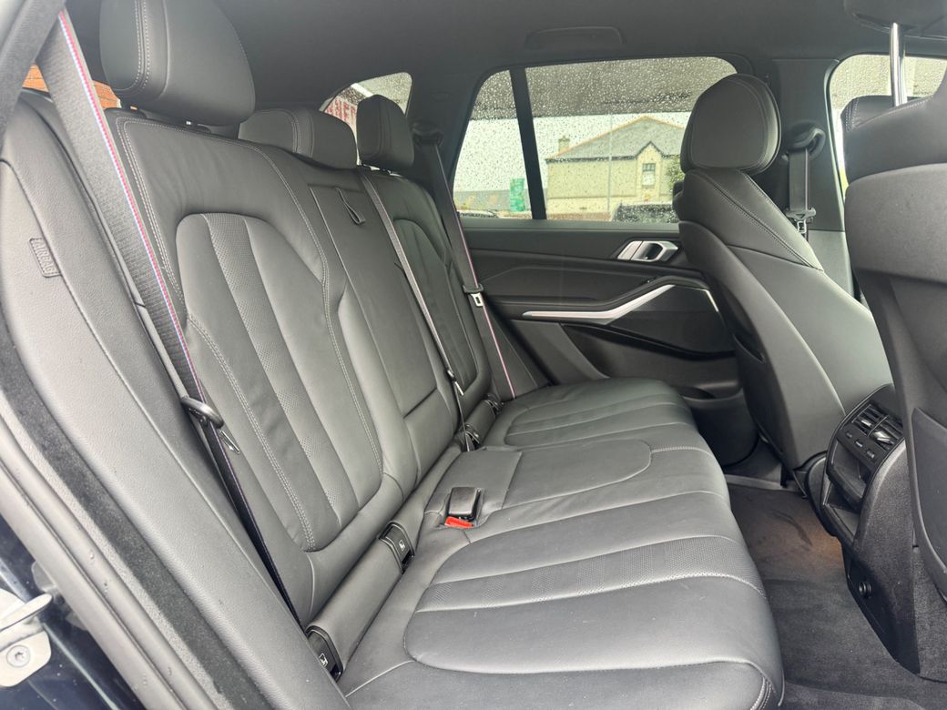 2022 BMW X5
