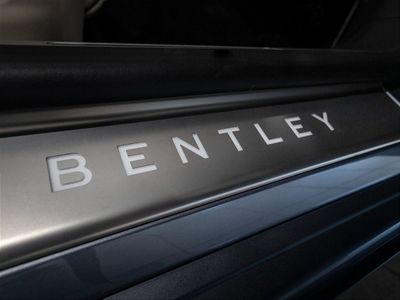 2025 Bentley Flying Spur