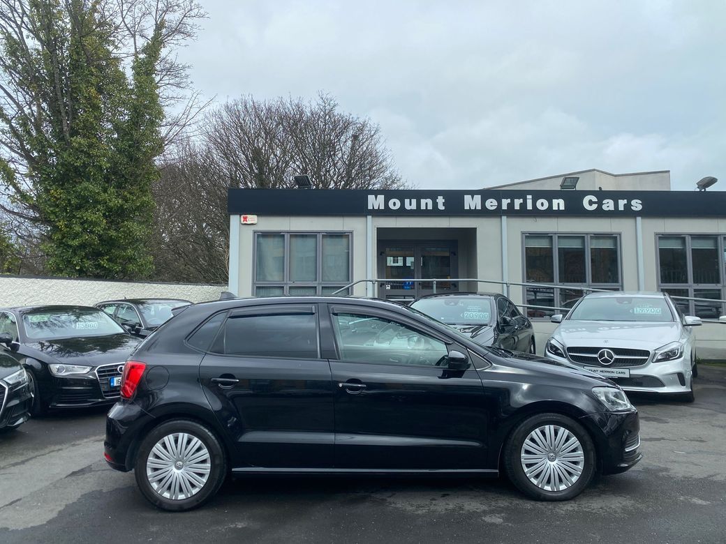 2017 Volkswagen Polo