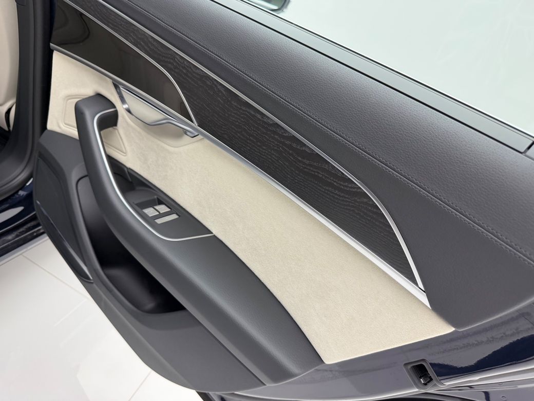 2023 Audi A8