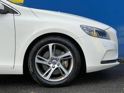 2016 Volvo V40