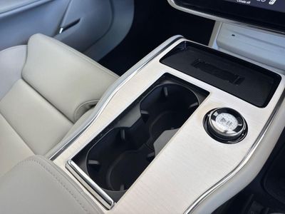 2026 Volvo EX90