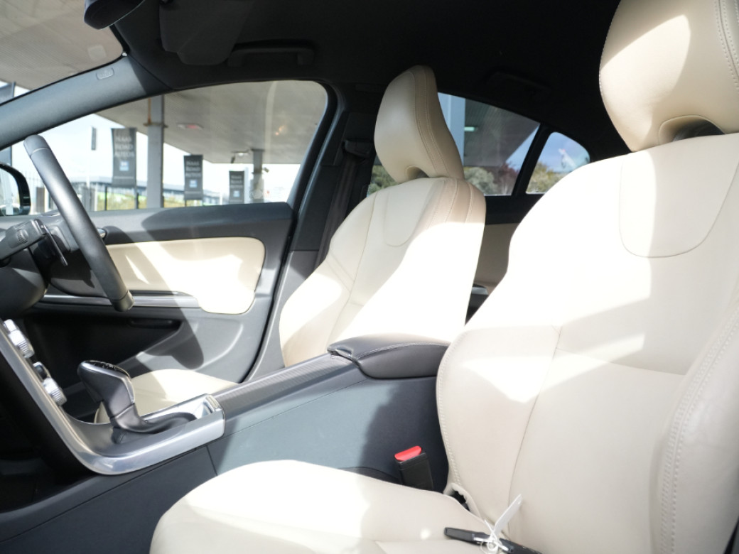 2017 Volvo S60
