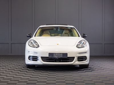 2014 Porsche Panamera
