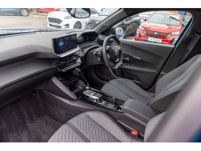 2025 Peugeot 2008
