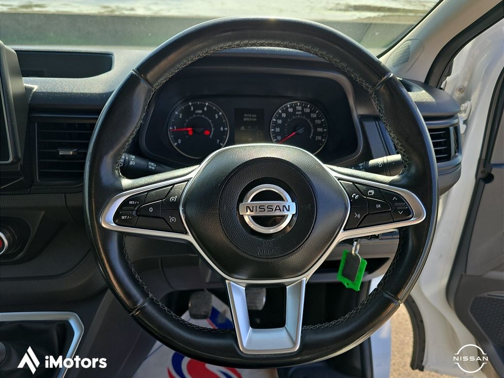 2023 Nissan Primastar