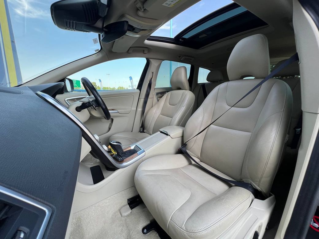 2017 Volvo XC60