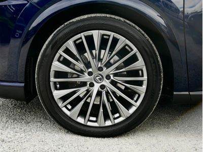 2023 Lexus RX450h+