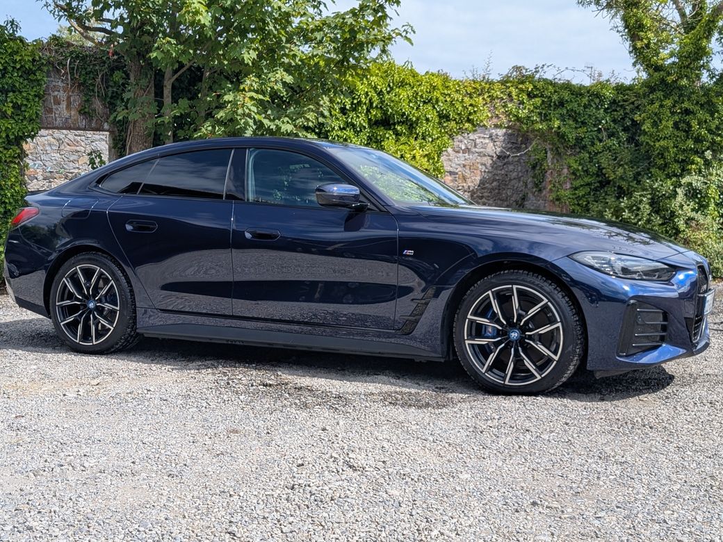2022 BMW i4