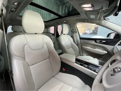 2023 Volvo XC60