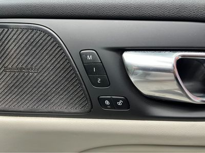 2021 Volvo V60