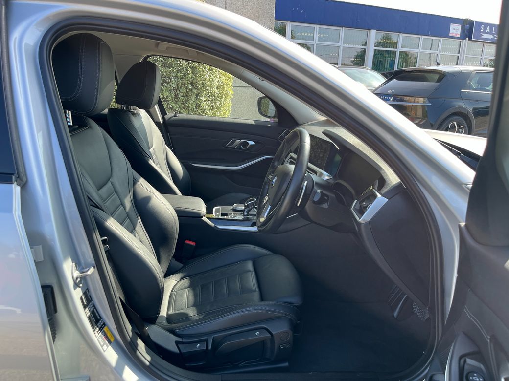 2021 BMW 3 Series