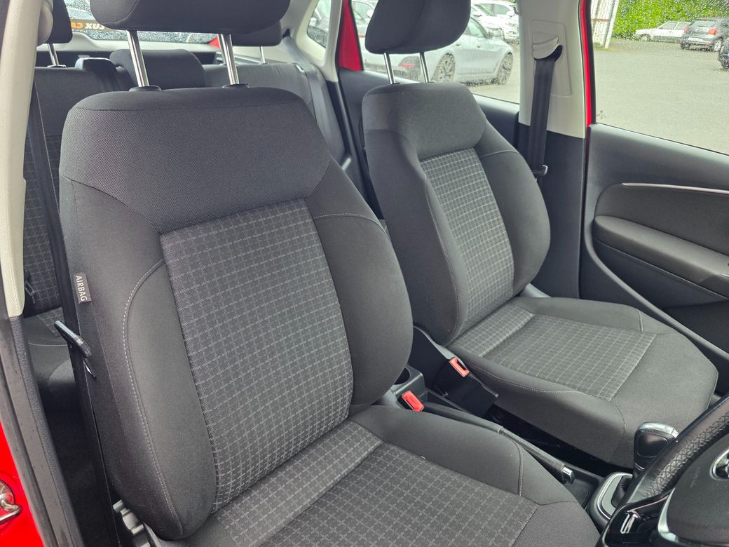 2015 Volkswagen Polo