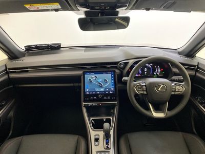 2025 Lexus LBX