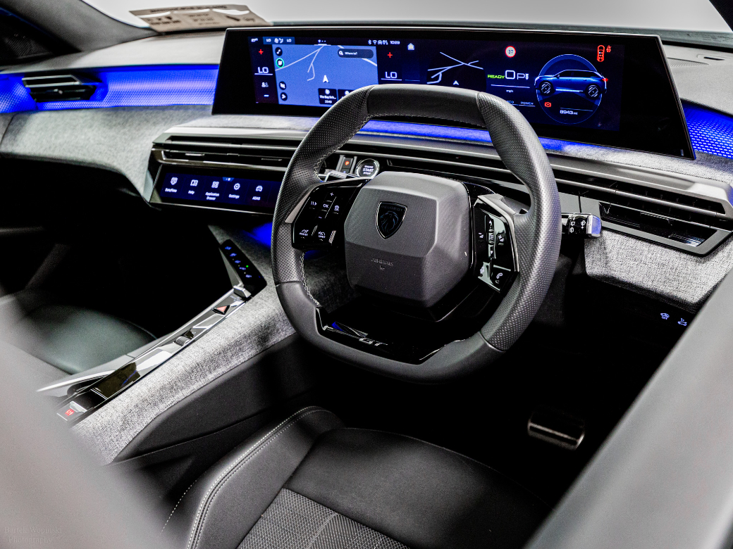 2025 Peugeot 5008
