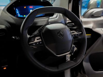 2025 Peugeot Partner