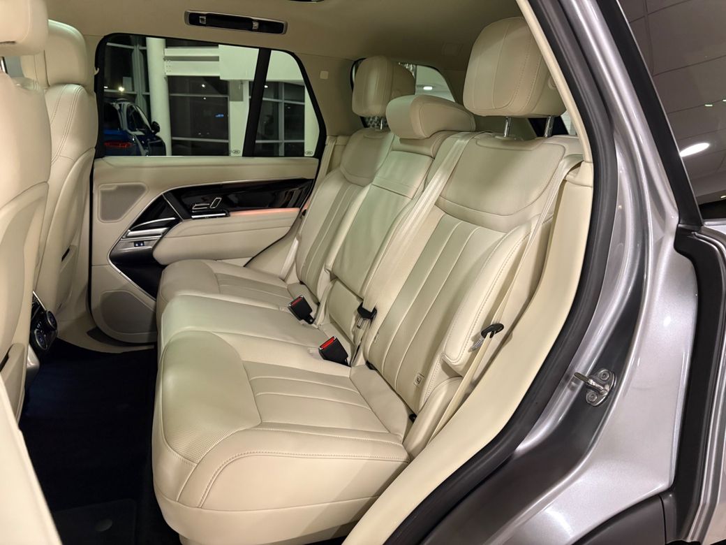 2024 Land Rover Range Rover