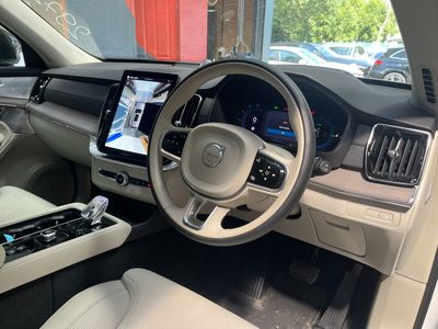 2025 Volvo XC90