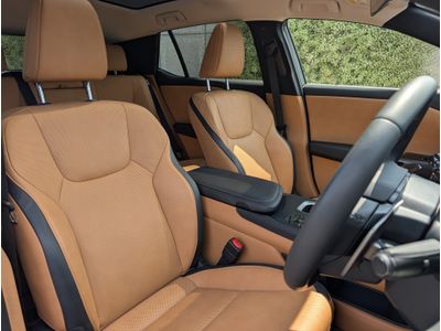 2023 Lexus RZ