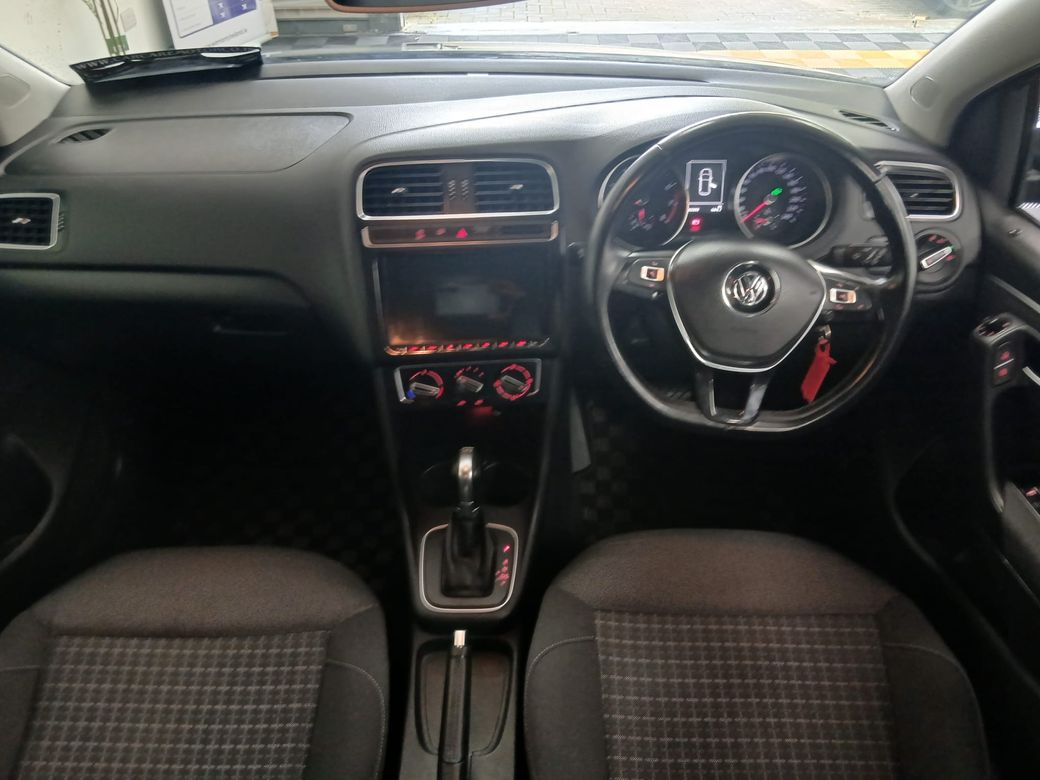 2016 Volkswagen Polo