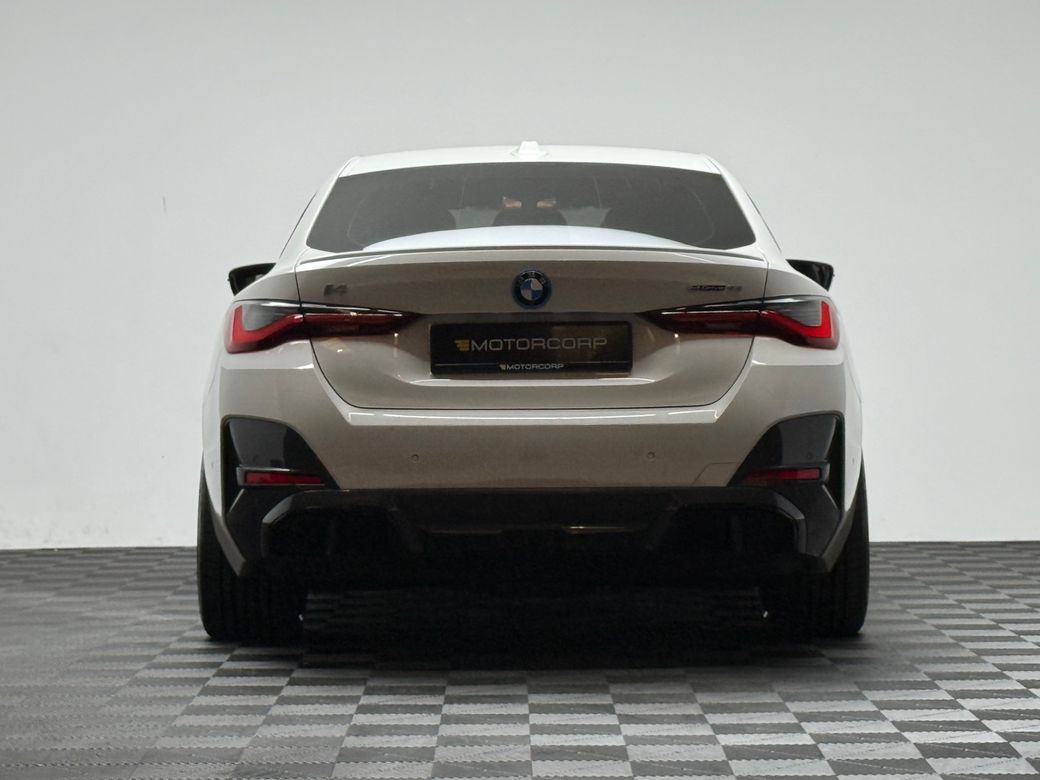 2024 BMW i4
