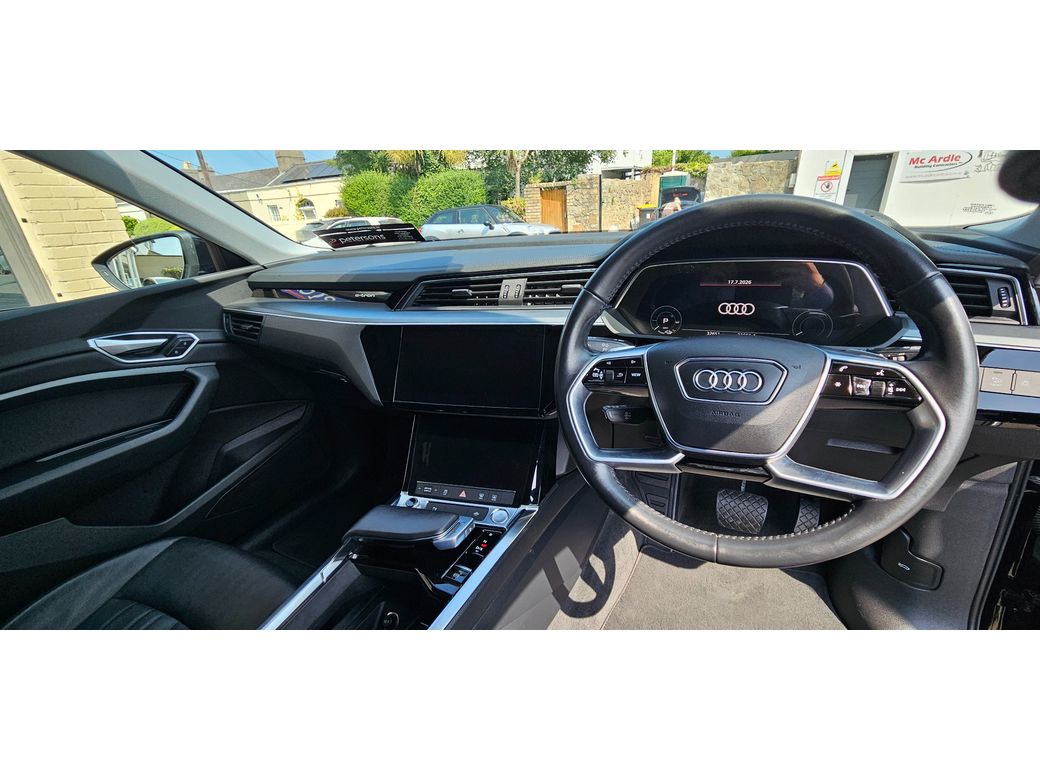 2020 Audi e-tron