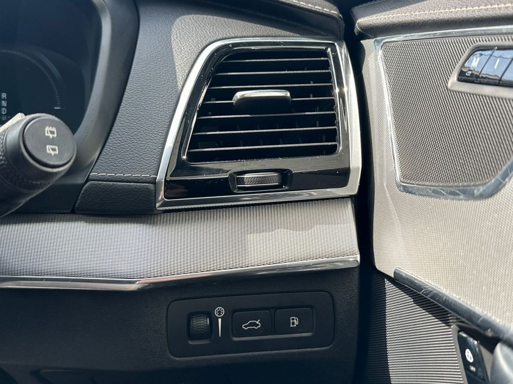 2020 Volvo XC90