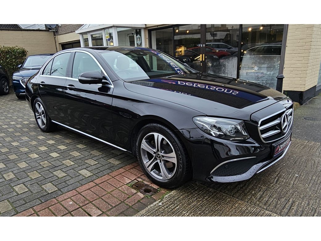 2019 Mercedes-Benz E 220