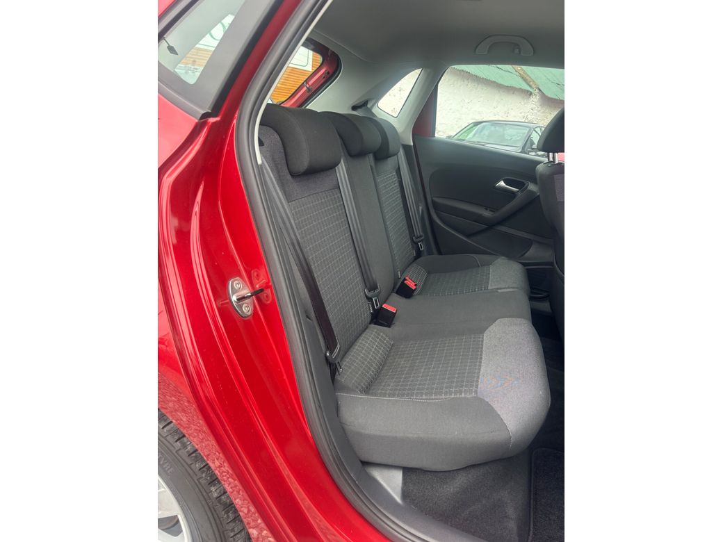2016 Volkswagen Polo