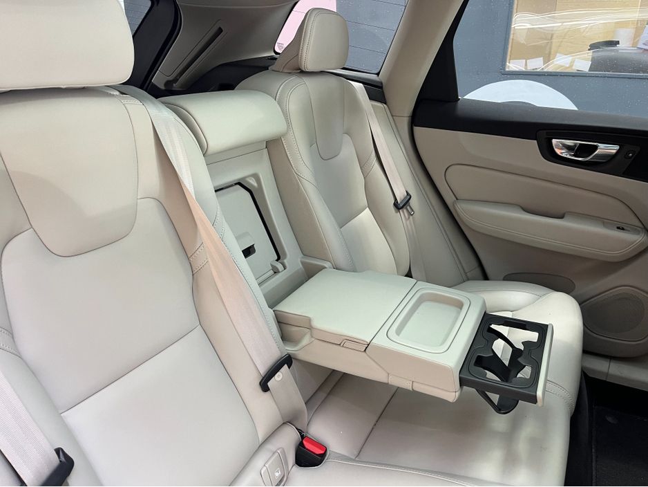 2021 Volvo XC60