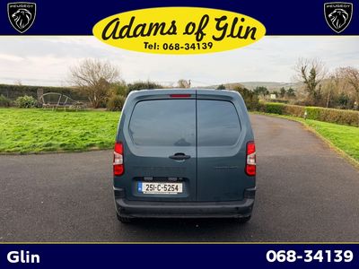 2025 Peugeot Partner