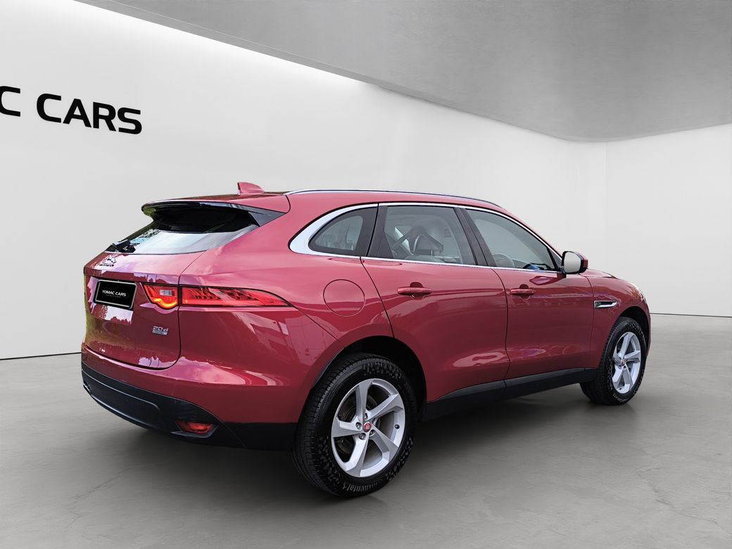 2016 Jaguar F-Pace