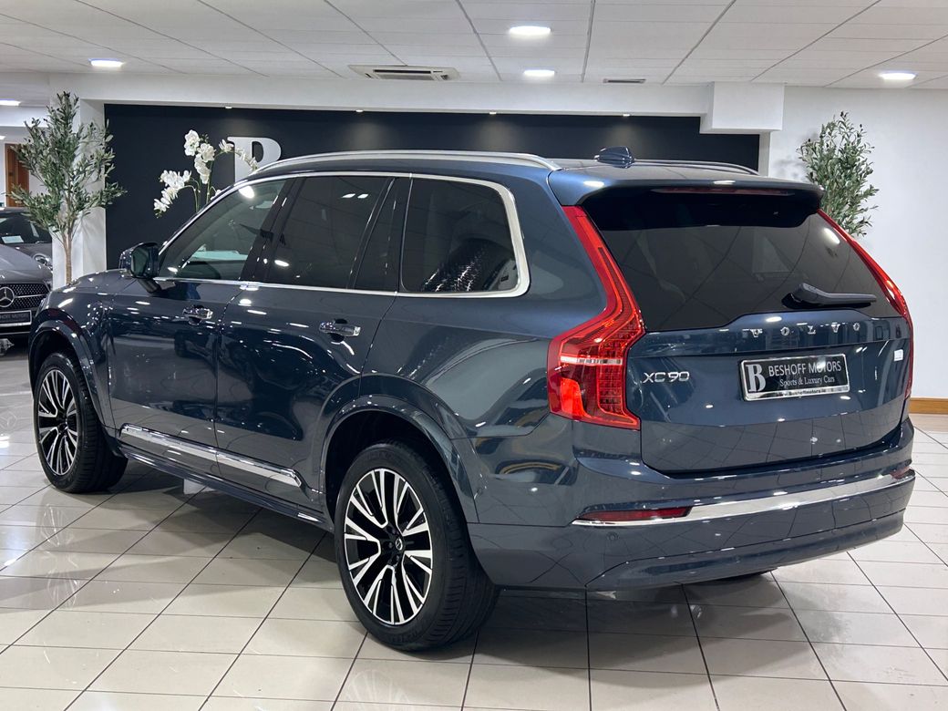 2023 Volvo XC90