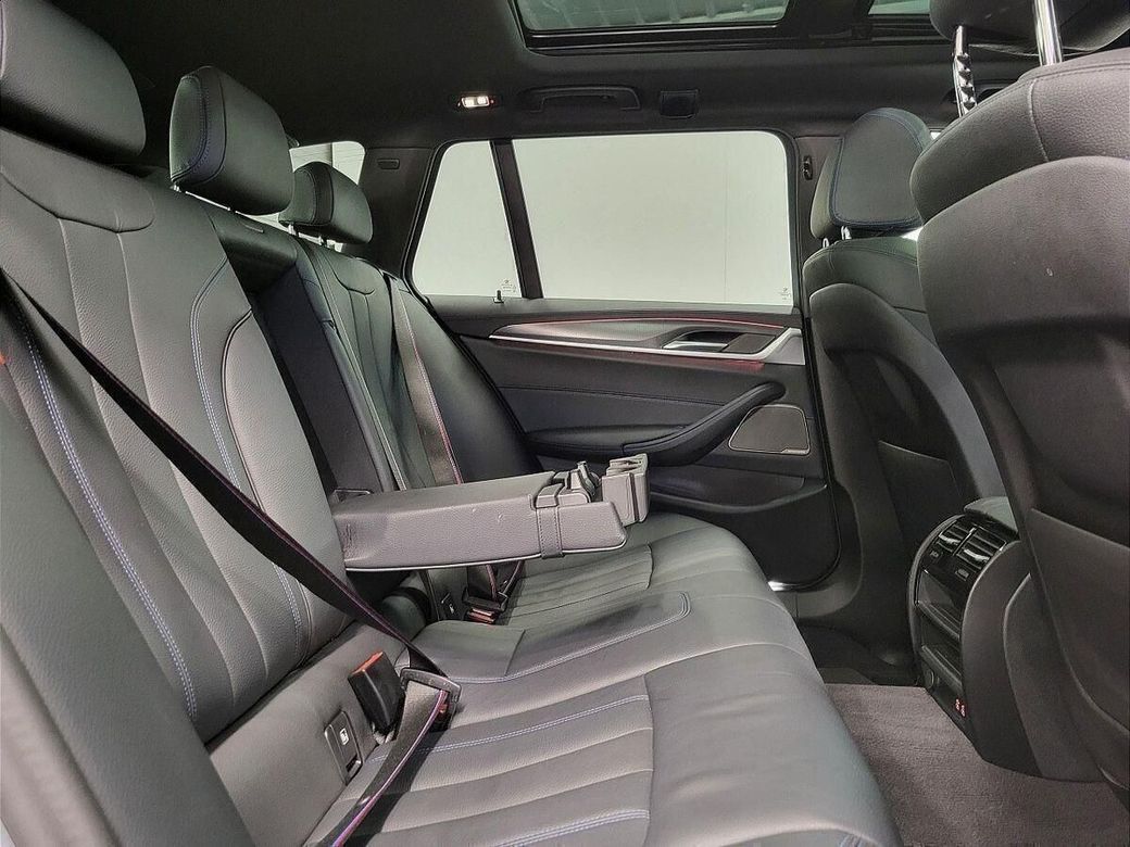 2023 BMW 5 Series