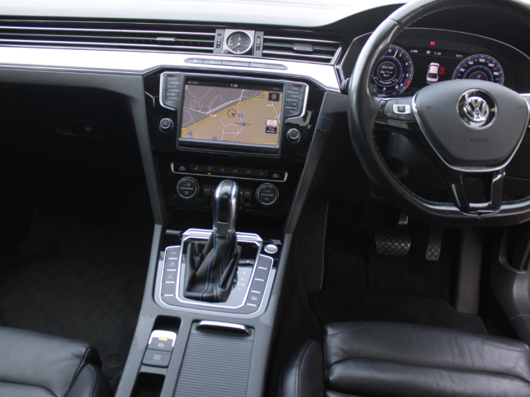 2016 Volkswagen Passat