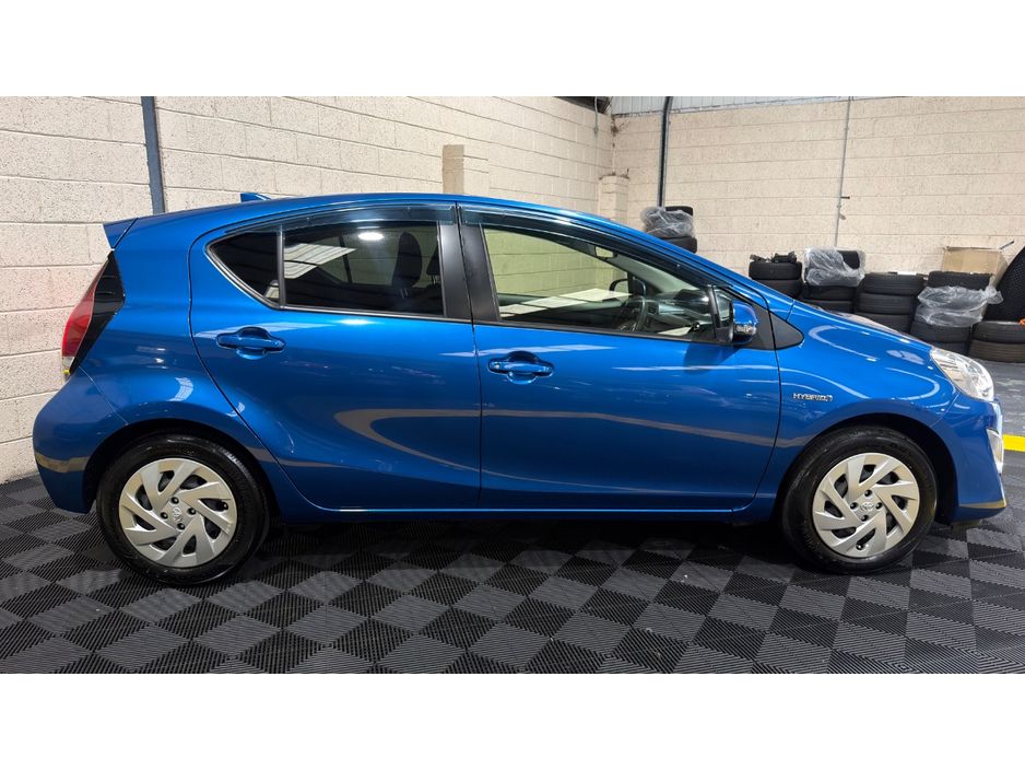 2016 Toyota Aqua