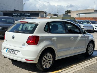 2016 Volkswagen Polo