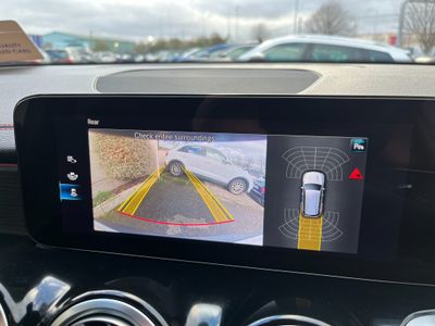 2023 Mercedes-Benz EQB