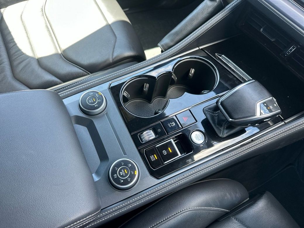 2024 Volkswagen Touareg